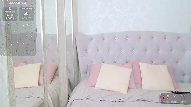 Damn Bae  online show from September 10, 2025, 1:05 am