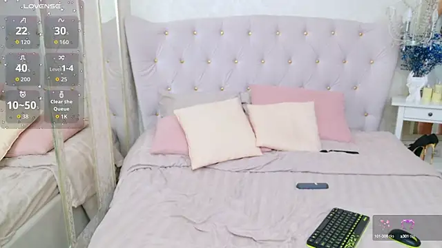 Damn Bae  online show from September 12, 2025, 1:06 am