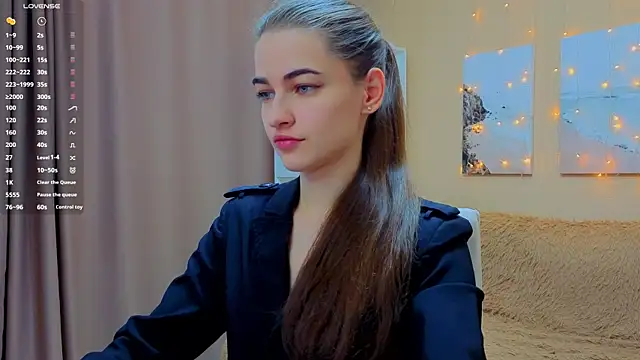 AstoriyaNight online show from April 11, 2026, 4:06 am