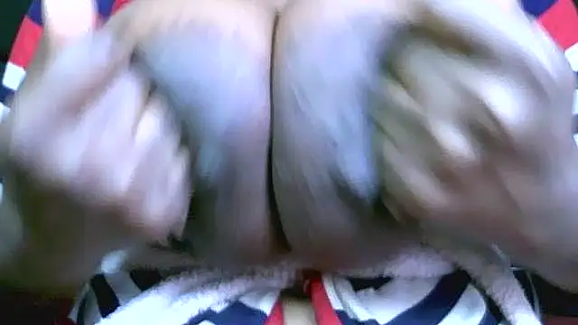 Bustypillows online show from September 14, 2025, 5:28 am