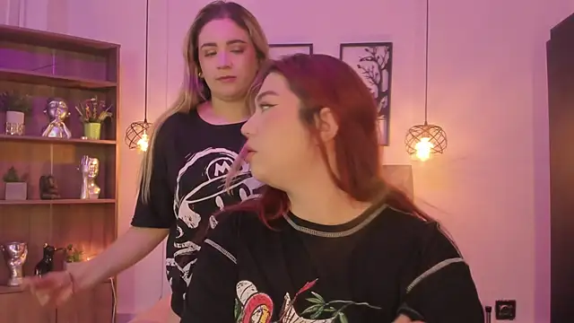 Andy and emma online show from December 24, 2024, 12:44 pm