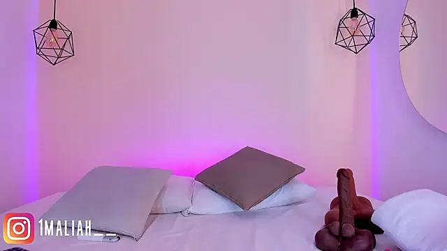 Dasha-b online show from September 25, 2025, 8:34 pm