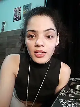 Snapshot of izumikarol chatting on October 22, 2025, 3:29 am izumikarol online show from October 22, 2025, 3:29 am