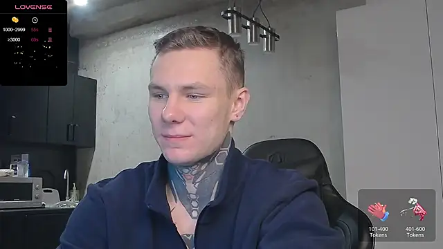 Snapshot of Lechery_boy chatting on December 24, 2024, 12:11 pm Lechery boy online show from December 24, 2024, 12:11 pm