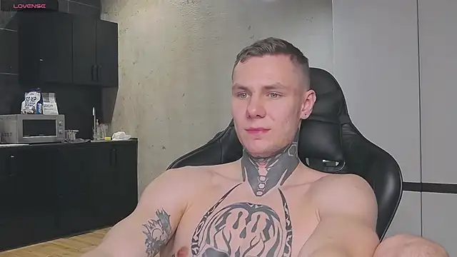 Snapshot of Lechery_boy chatting on January 15, 2025, 3:07 pm Lechery boy online show from January 15, 2025, 3:07 pm