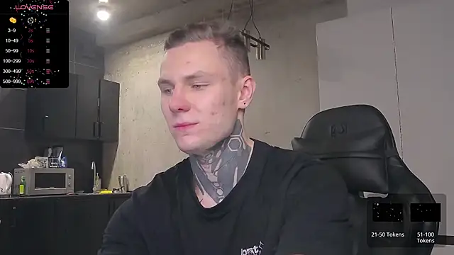 Snapshot of Lechery_boy chatting on January 25, 2025, 10:18 pm Lechery boy online show from January 25, 2025, 10:18 pm