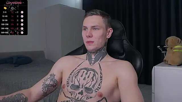 Snapshot of Lechery_boy chatting on February 2, 2025, 6:42 pm Lechery boy online show from February 2, 2025, 6:42 pm