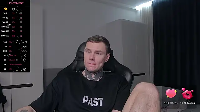 Snapshot of Lechery_boy chatting on March 12, 2025, 8:10 pm Lechery boy online show from March 12, 2025, 8:10 pm