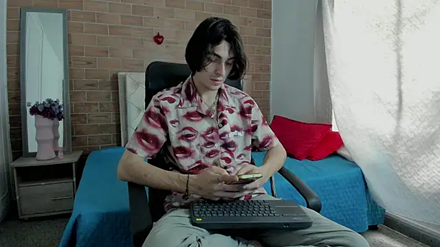 MIKE HUNTER7 online show from February 28, 2025, 4:20 pm