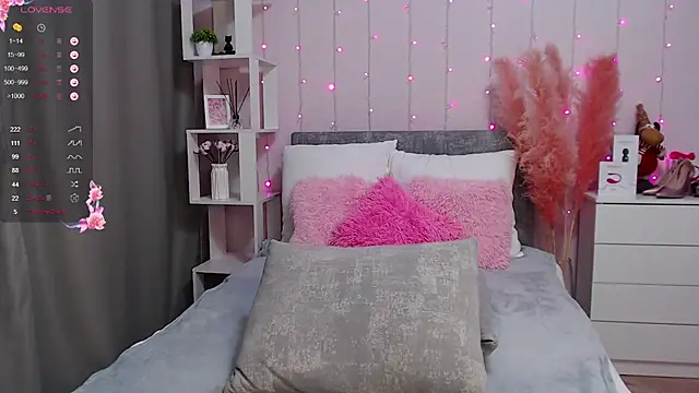 PornoGirlX online show from February 25, 2025, 1:41 am