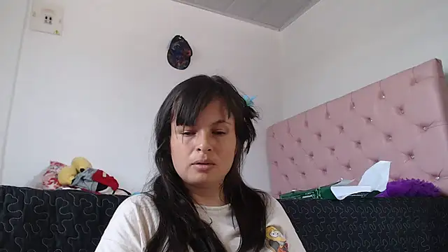 Aliciaheart online show from November 11, 2025, 7:36 pm