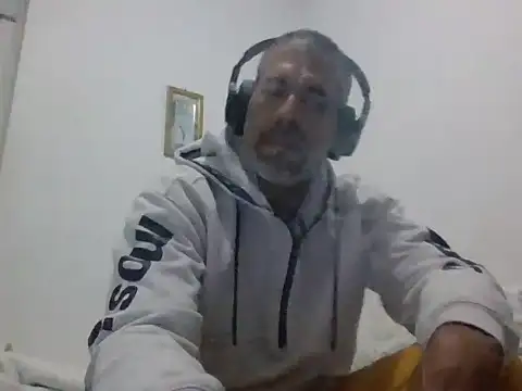 jackbigcock11 online show from November 10, 2025, 7:29 am