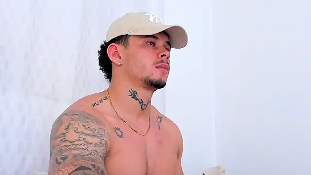 NoahhBrown online show from September 16, 2025, 5:30 am