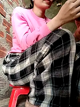 Blythe 69 online show from January 28, 2025, 6:49 am