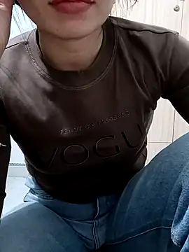 Blythe 69 online show from February 4, 2025, 10:32 am