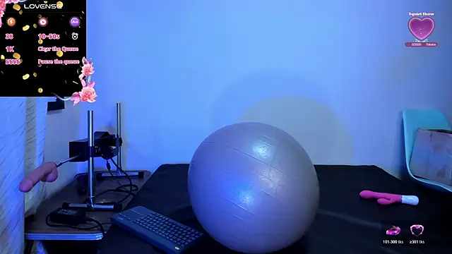 cleopatraa online show from November 22, 2025, 10:53 pm