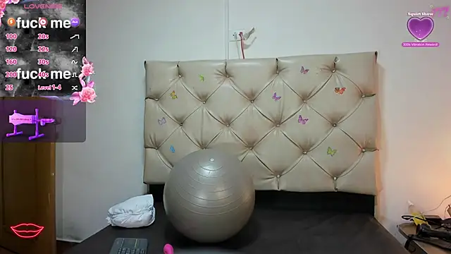 Snapshot of cleopatraa chatting on April 30, 2026, 8:48 pm cleopatraa online show from April 30, 2026, 8:48 pm