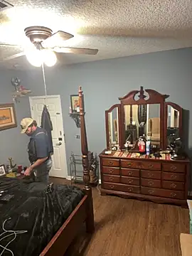 Onesieboy4daddys online show from May 17, 2026, 3:48 am