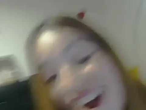 valerivegass online show from October 12, 2025, 5:12 pm