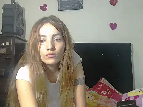 valerivegass online show from October 17, 2025, 8:33 pm