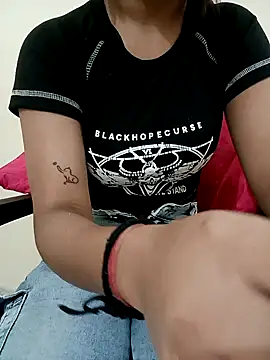 sweet jia23 online show from February 15, 2025, 4:58 am