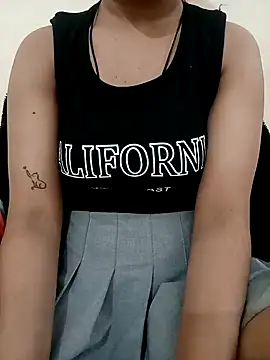 sweet jia23 online show from February 23, 2025, 7:55 am