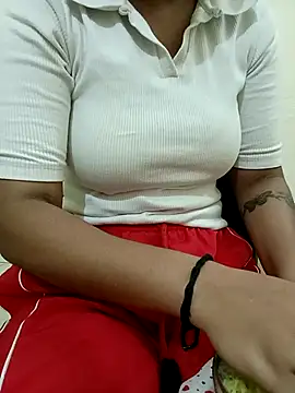 sweet jia23 online show from October 30, 2025, 4:47 am