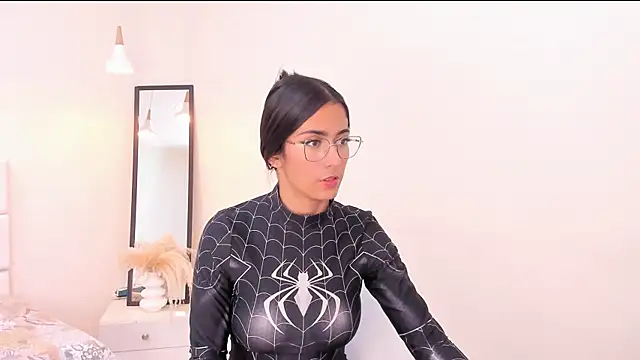 your khloe online show from April 21, 2026, 2:01 pm