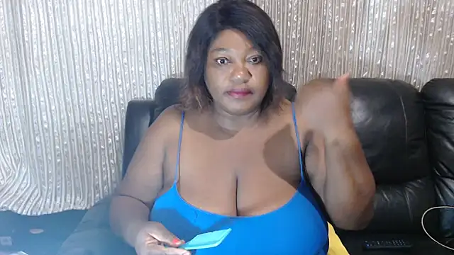 MATUREBUSSTY online show from January 20, 2025, 1:18 am