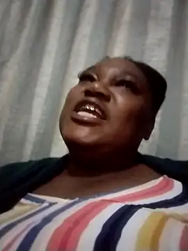 MATUREBUSSTY online show from September 17, 2025, 6:09 pm