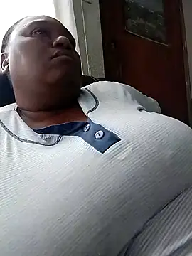 MATUREBUSSTY online show from February 15, 2026, 12:14 pm