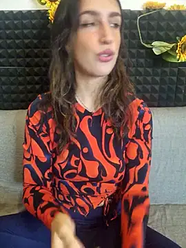 Stefania PT online show from October 29, 2025, 8:27 am