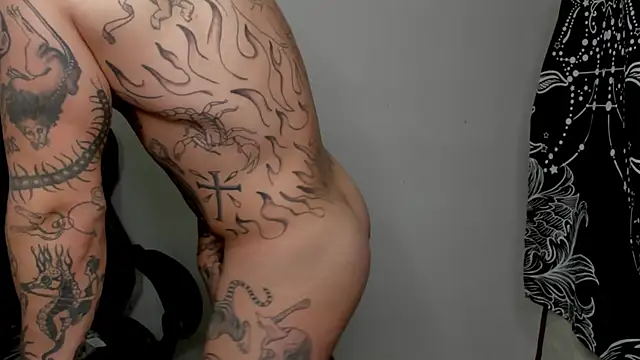 layneinchains online show from December 28, 2024, 11:37 pm