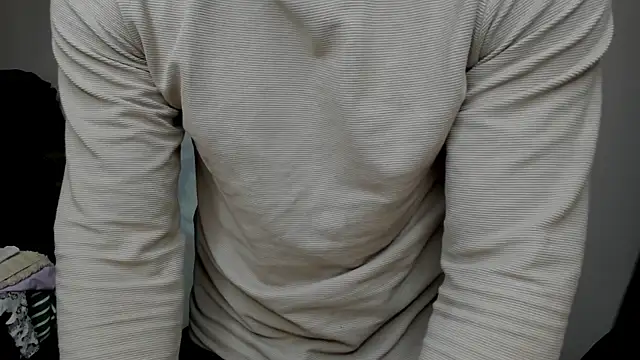 layneinchains online show from January 5, 2025, 4:04 am