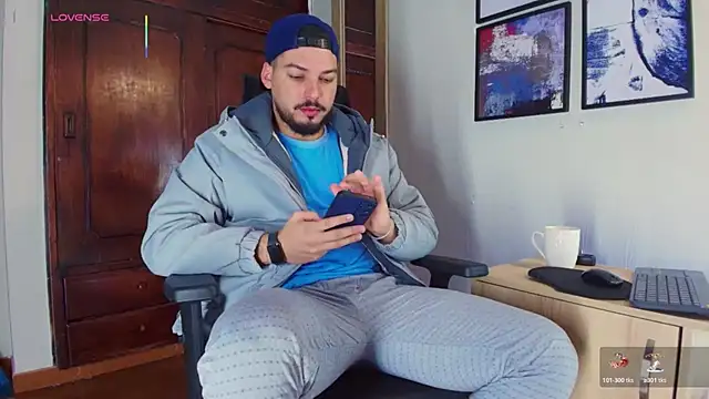 HenryBenso online show from November 16, 2025, 9:59 am