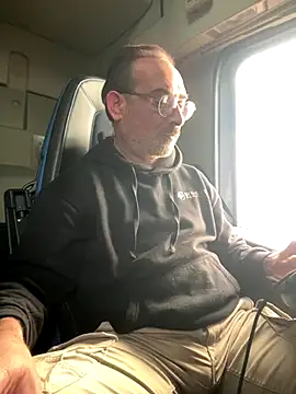 dzhakar online show from December 18, 2025, 12:00 pm