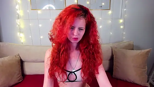 Snapshot of RubyAttwood chatting on February 13, 2025, 3:50 am RubyAttwood online show from February 13, 2025, 3:50 am