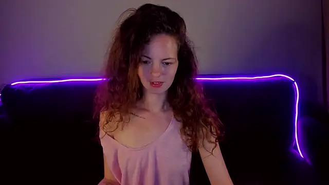 RubyAttwood online show from April 18, 2026, 1:09 am