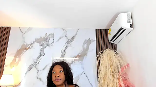 Snapshot of aidaadams chatting on February 13, 2025, 11:50 am aidaadams online show from February 13, 2025, 11:50 am