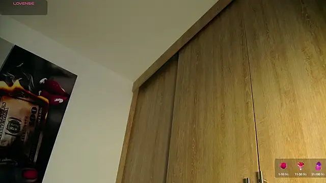 Snapshot of aidaadams chatting on September 21, 2025, 9:44 am aidaadams online show from September 21, 2025, 9:44 am