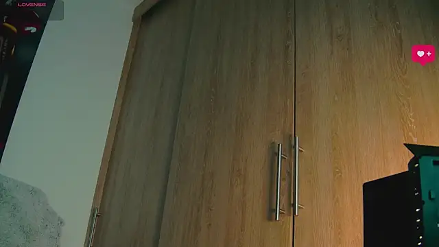 Snapshot of aidaadams chatting on October 10, 2025, 10:14 am aidaadams online show from October 10, 2025, 10:14 am