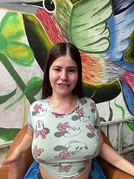 Hotnightsexxx online show from April 24, 2026, 7:38 pm