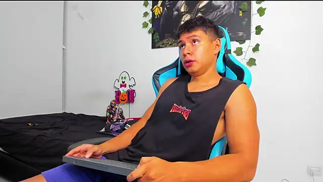 Bray Kevin online show from February 11, 2025, 12:49 am