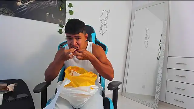 Bray Kevin online show from March 2, 2025, 7:45 pm