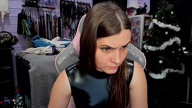 Snapshot of Stroynyash chatting on December 21, 2024, 5:07 pm Stroynyash online show from December 21, 2024, 5:07 pm