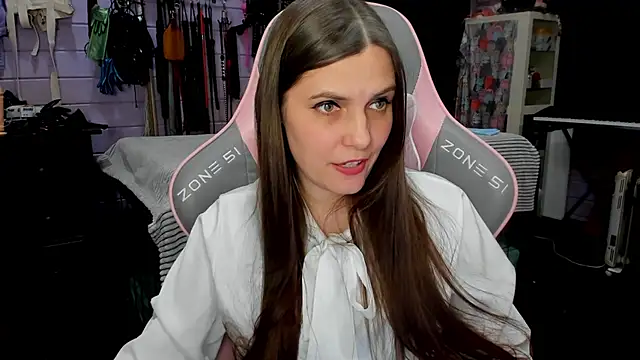 Snapshot of Stroynyash chatting on February 17, 2025, 7:21 pm Stroynyash online show from February 17, 2025, 7:21 pm