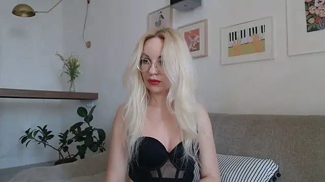 Nurse Doc online show from April 6, 2026, 7:20 am