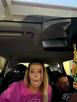 Blueeyesoulsnatcher online show from September 28, 2025, 11:37 am