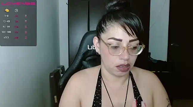 natashasmithe online show from January 24, 2025, 6:57 am