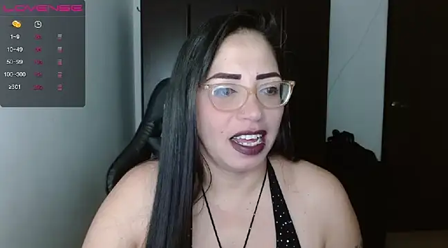 natashasmithe online show from February 4, 2025, 1:16 pm